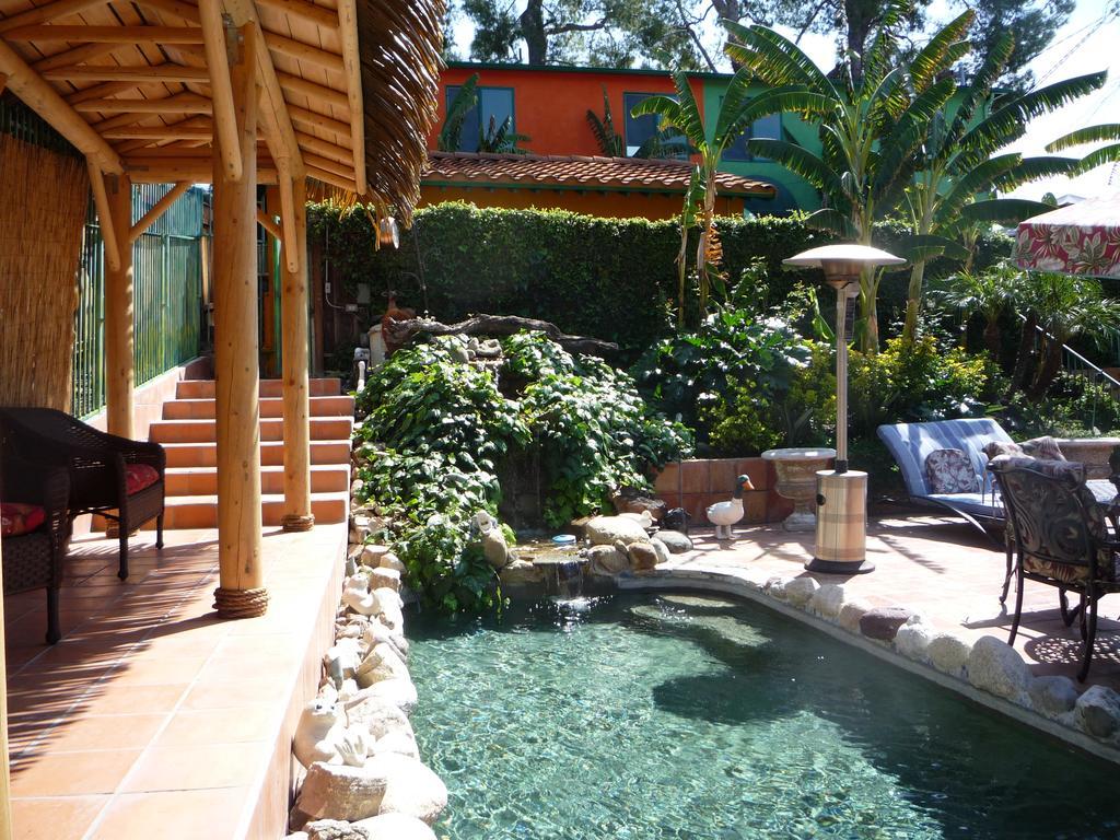 Woodland Hills Calabasas Guesthouses Los Angeles Exterior photo