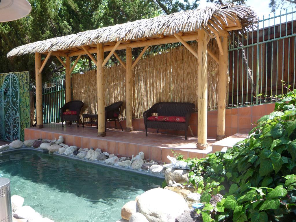 Woodland Hills Calabasas Guesthouses Los Angeles Exterior photo